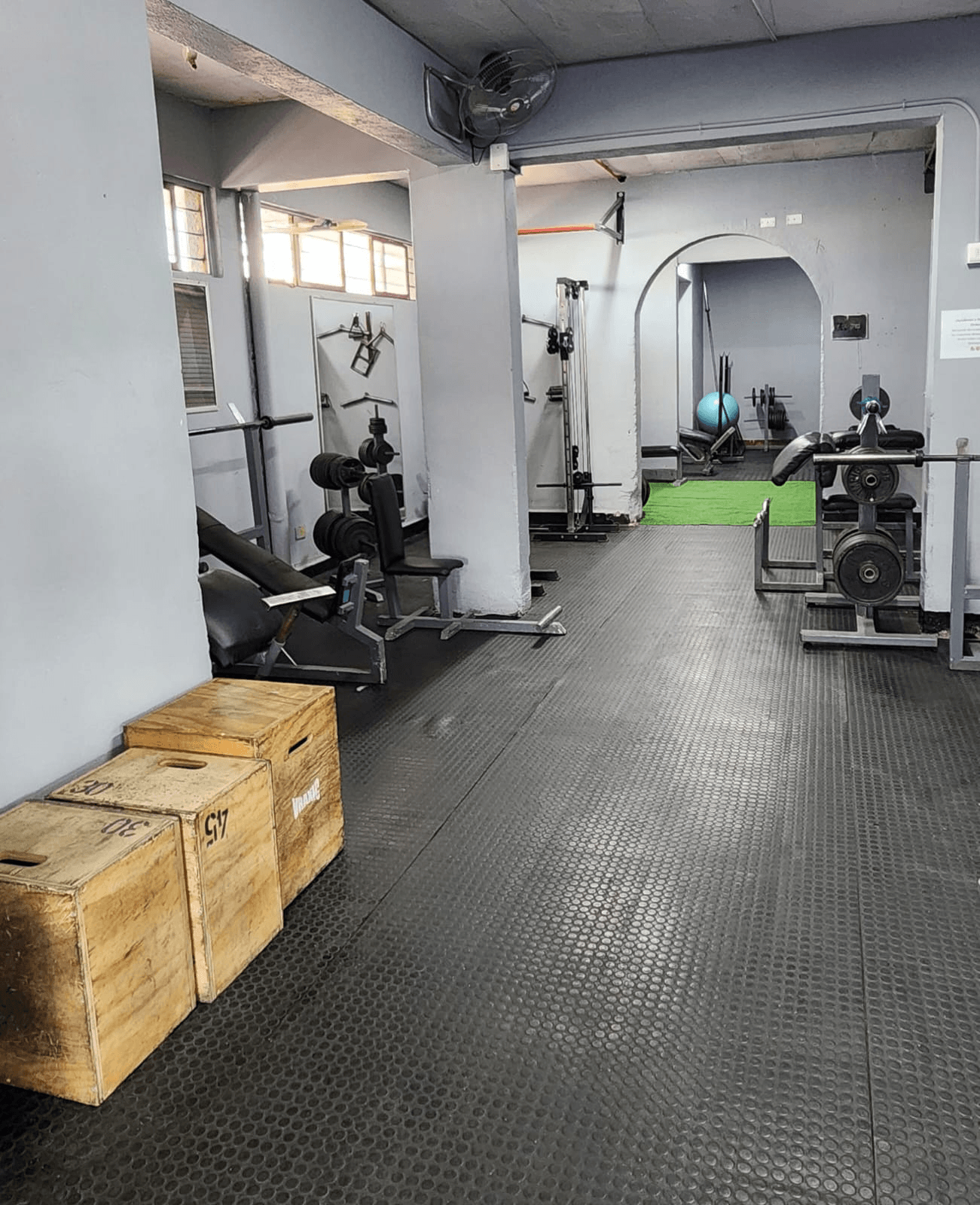 Instalaciones principales de Raptor Fitness Center en Puente Alto